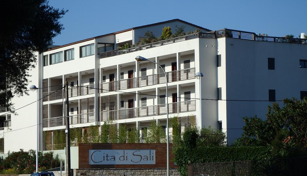 Appartement Cite Du Sel Порто-Векио Стая снимка